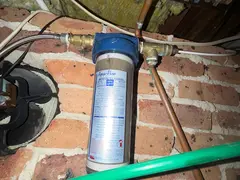 New water filter fitted under a Yowie Bay house