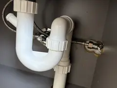 New flexi hose and trap under a basin in Yowie Bay